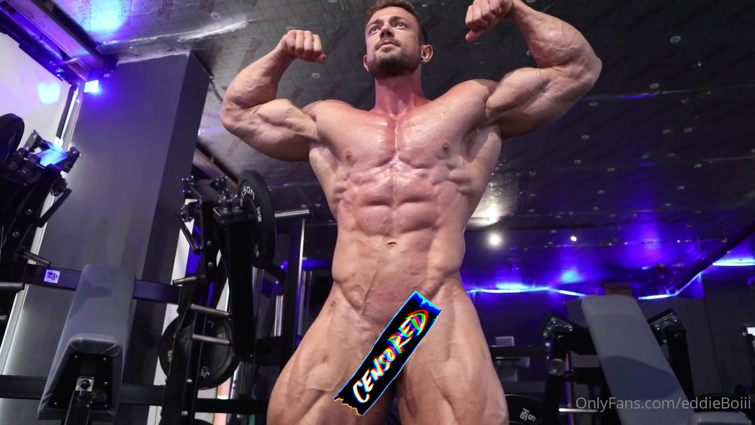 Eddie Chipp Nude Chest Workout